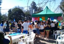 Estudiantes festejaron un nuevo día de la Primavera
