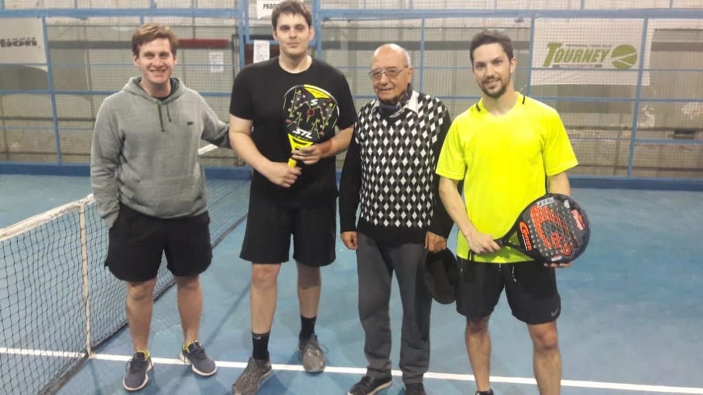 padel en gimansia foto