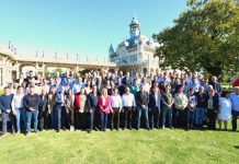 El intendente participó de encuentro con Kicillof