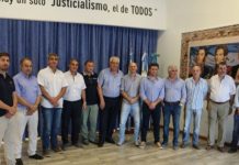 Ustarroz en encuentro con Kicillof