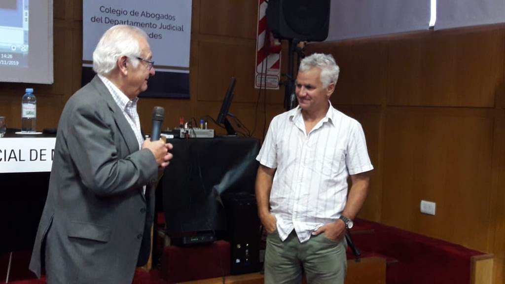 02-12-19 Colegio Abogados Charla Oderigo Rugby (1)