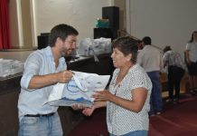 Se concretó entrega de tablets para adultos mayores