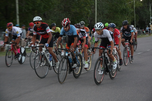 ciclismo martes 1 IMG_5392