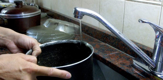 09-03-20 AGUA PRESION