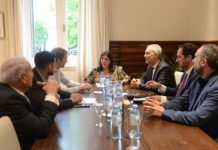 Anuncian plan de documentación para personas privadas de su libertad