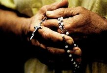 Quédate en tu iglesia doméstica