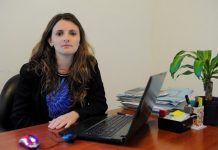 Opositores plantean otorgar permisos provisorios a algunas actividades hasta tanto Provincia se expida