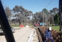 Renuevan parte de la red cloacal en barrio Villa del Parque
