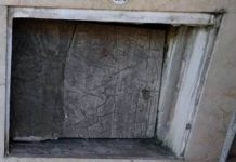 Cementerio: indignación por robo de floreros en el sector antiguo