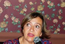 Una norma aprobada por mayoría tras encuentro con funcionarios