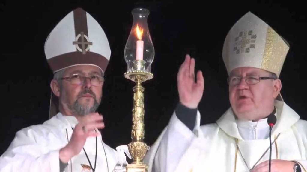 28-09-20 NUNCIO MISA2