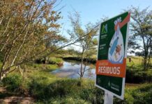 Continúan jornadas de limpieza y colocan cartelería en espacios naturales