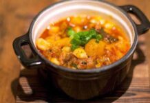 Locro del 25 en Club Estudiantes
