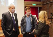 El intendente acompañó asunción del rector de la UNSAdA
