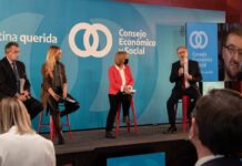 Diputada Piccolomini fue parte de foro de comunicación