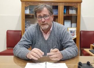 Municipales: Federico dio un aumento y dará el bono