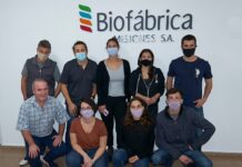 Egresados del C.E.P.T. N° 4 se capacitan en biotecnología