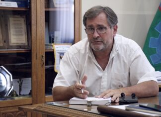 Federico se mostró a favor de las clases presenciales en todas las fases