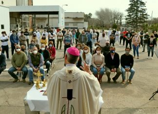 Misa de campaña en La Suipachense