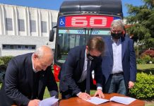 Firma de convenio de Agrale con la Junta de Seguridad en el Transporte