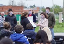 Familias recibieron lotes y nuevos créditos de ProCreAr y Casa Propia