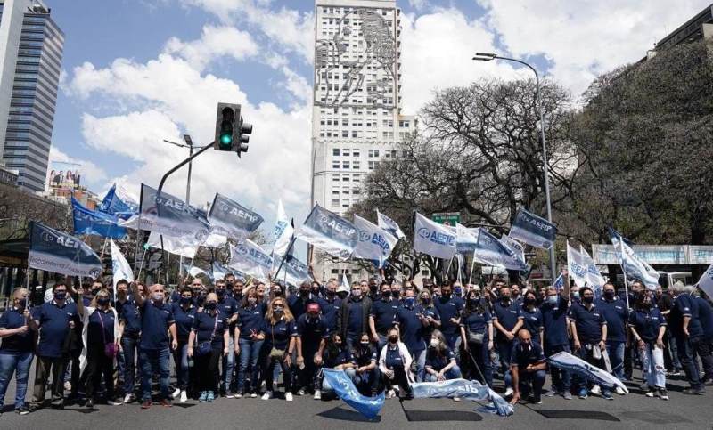 08-11-21 MARCHA IMPOSITIVOS