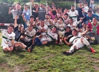 La Juvenil campeón en Mercedes