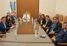 Mercedino integrante del Poder Judicial en reunión con autoridades provinciales