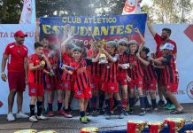 Estudiantes 2010 Subcampeón dela Copa de Oro en Mar del plata