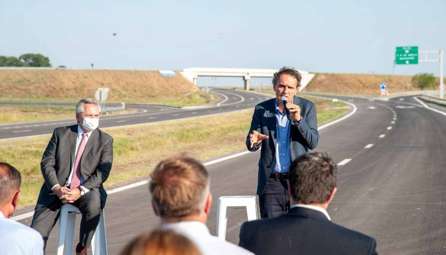 10-01-22 AUTOPISTA 8