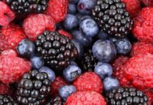 Antioxidantes naturales: ¿Qué son los flavonoides y cómo incorporarlos a la dieta?
