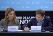 Oficializan nuevo régimen de licencias parentales para estatales