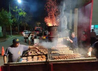 Choripaneada éxito bomberil