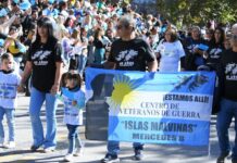 Multitudinario e histórico desfile cívico institucional en homenaje a los Veteranos de Malvinas
