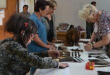 Mechas Solidarias se extiende y forma un taller en una unidad penal