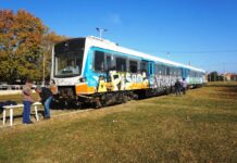 Trabajan en el acondicionamiento del tren turístico