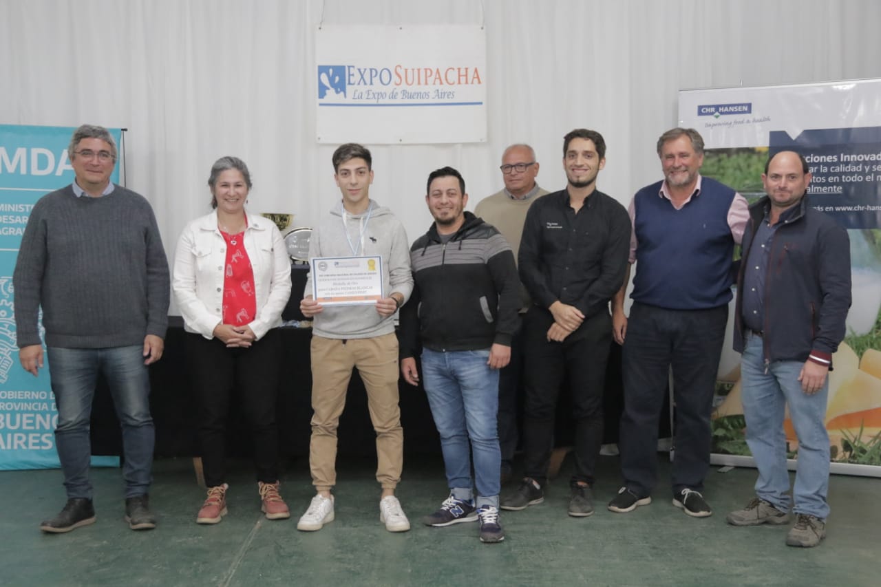 Expo Suipacha 2022 - Concurso quesos premio piedras blancas