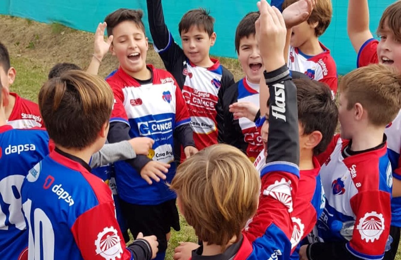 Juventud Infantiles contra Defensores 2