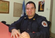 Bombero salva vida de un bebé con maniobras de RCP
