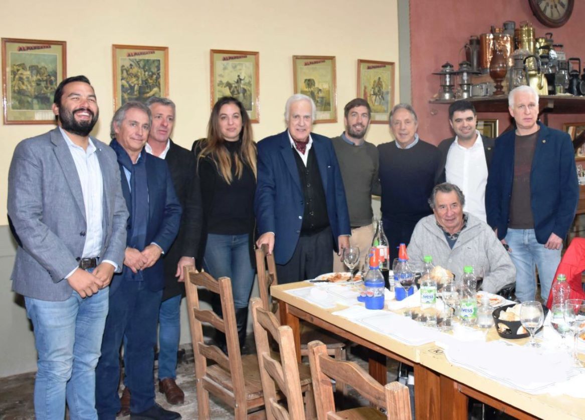 13-06-22 REUNION FEHGRA