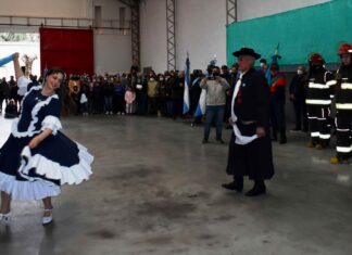 25 de mayo: Acto oficial en Bomberos por la fecha patria