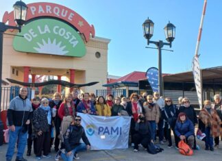 Afiliados y Afiliadas de PAMI de paseo por el Tigre