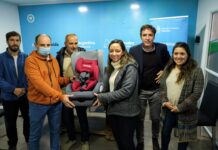 Entregan “sillitas” para colectivos, taxis y remises