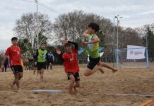 El handball playa se disputó en Mercedes