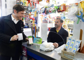El Gobernador Kicillof de recorrida Suipacha