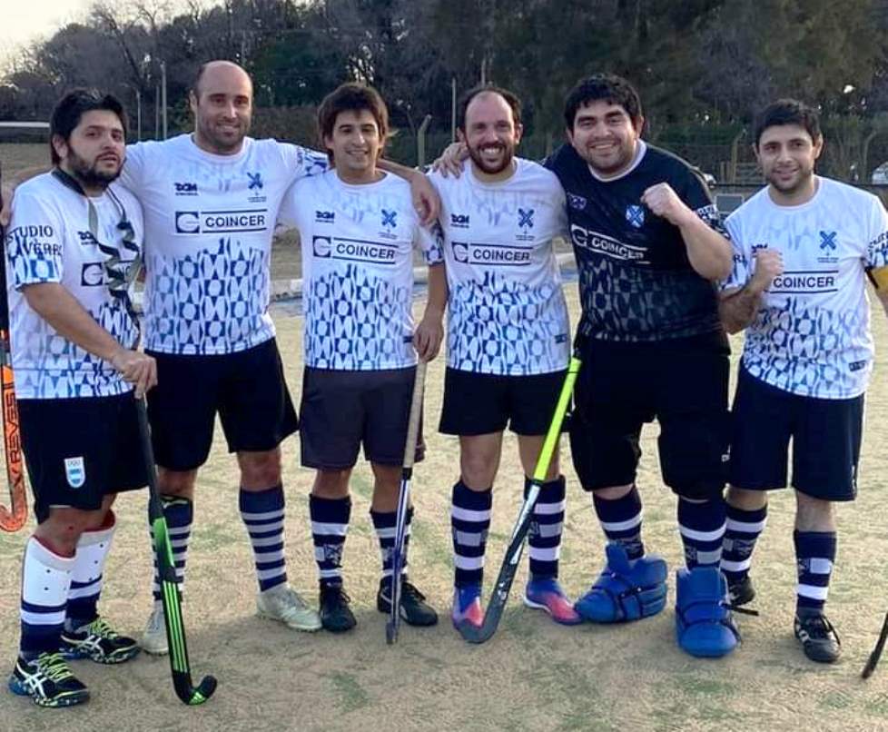 Hockey - Suipacha grito Campeon