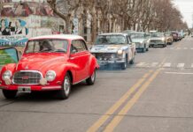 Con autos clásicos se realizó la 13º vuelta “Ciudad de Mercedes”