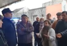 Casa De Gruttola: vecinos reclamaron dinero depositado