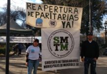 Municipales se manifestaron en Plaza San Martín por reclamo salarial