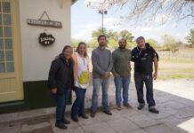 Reconstruyen sanitarios de escuela primaria de la zona rural